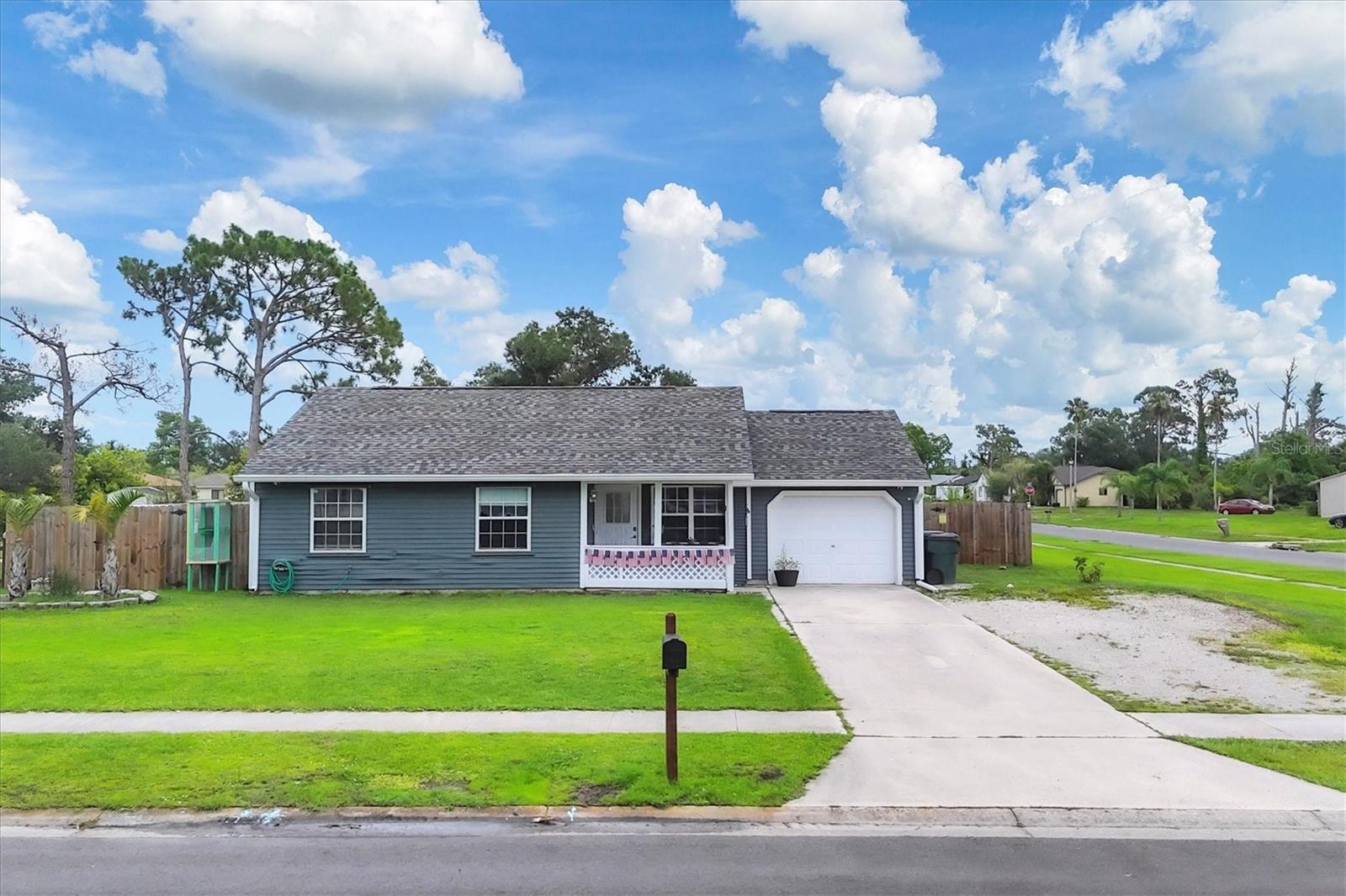 7590 Lyncrest St, North Port, FL 34287