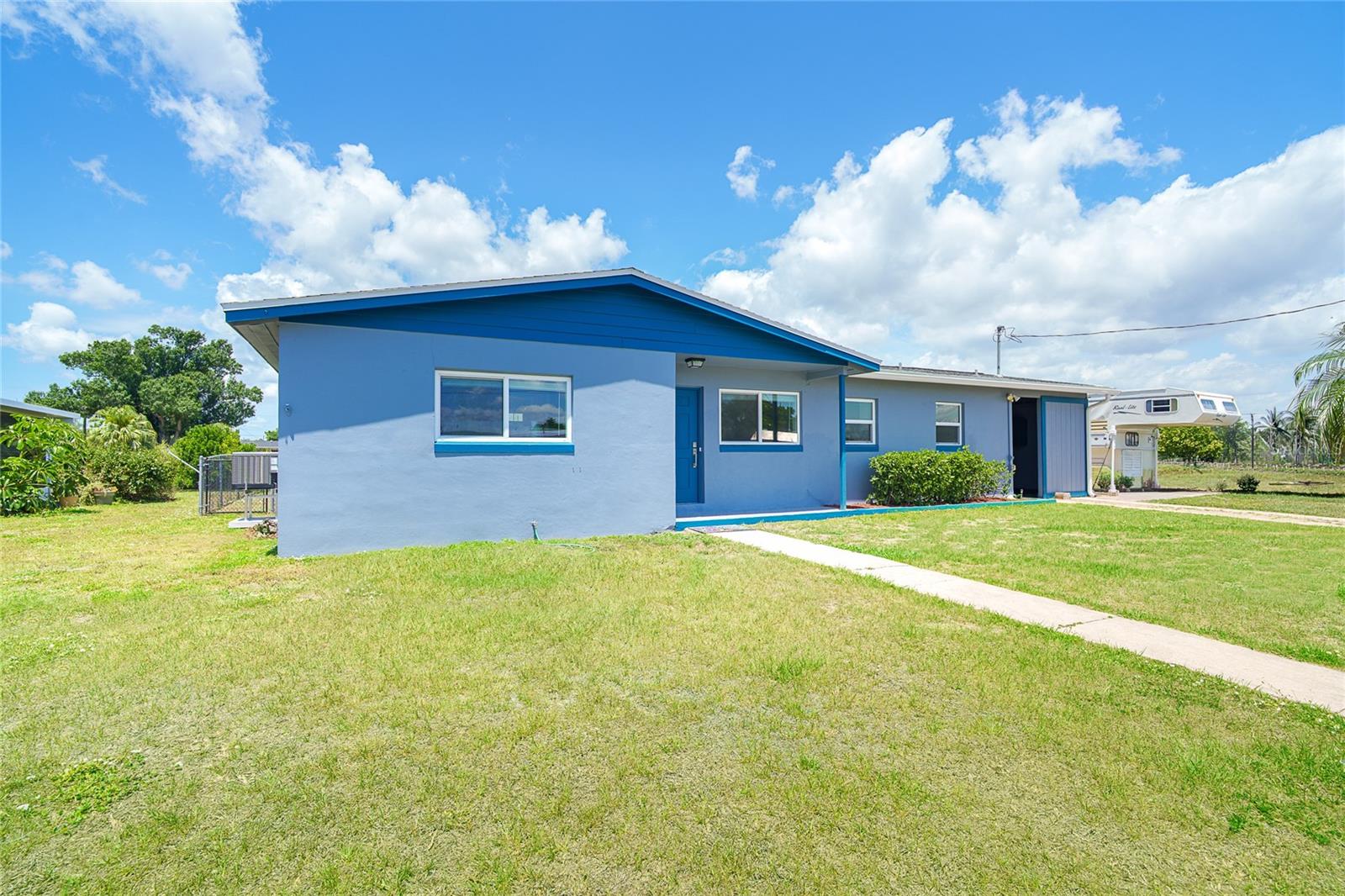 138 Buckeye Ave Nw, Port Charlotte, FL 33952
