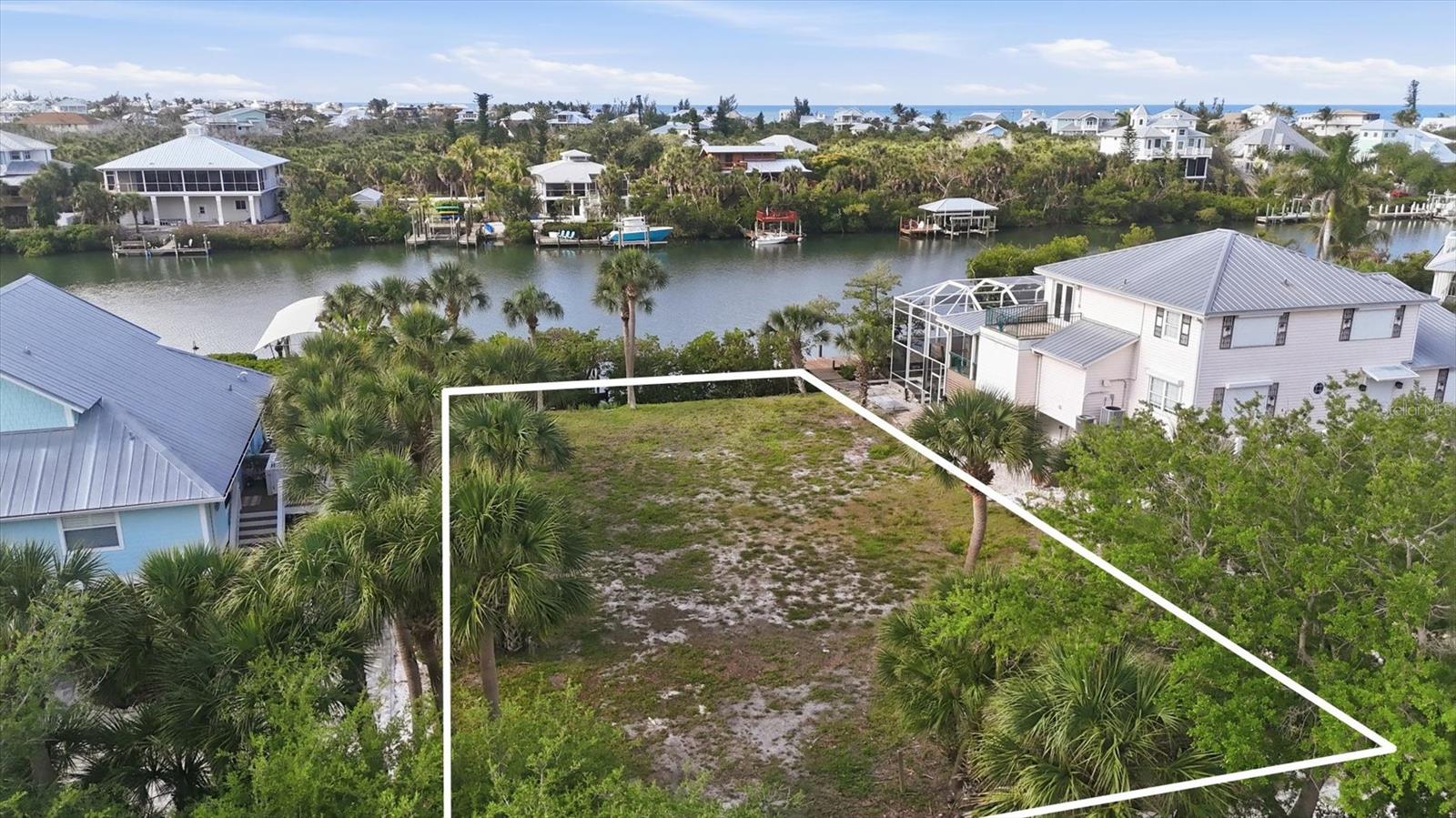 84 Palm Dr, Placida, FL 33946