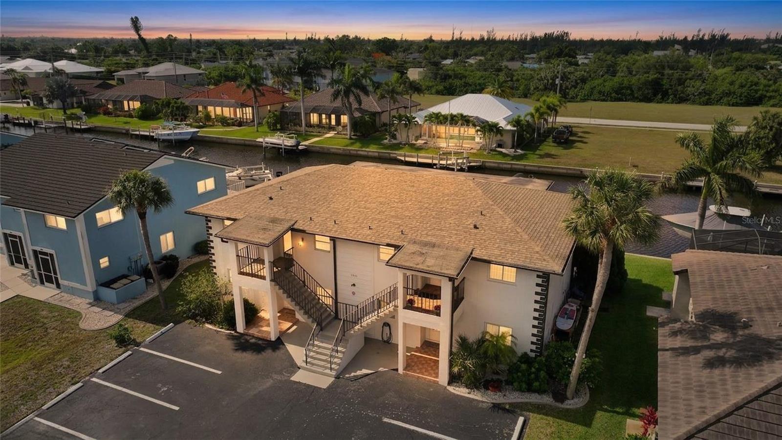 1432 Mediterranean Dr #2b, Punta Gorda, FL 33950