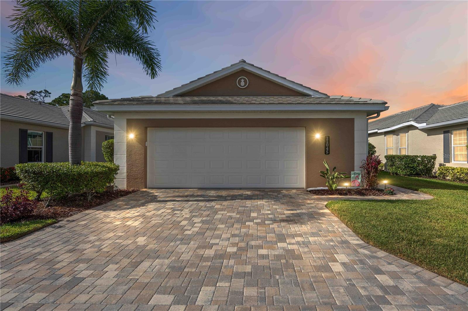 11045 Barnsley Dr, Venice, FL 34293
