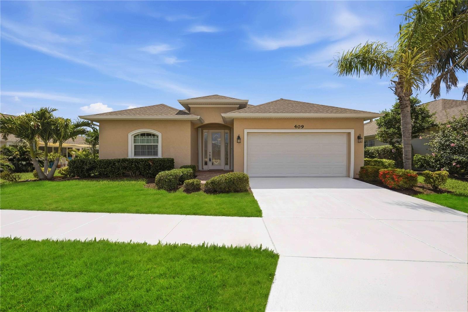 409 Tomoka Dr, Englewood, FL 34223