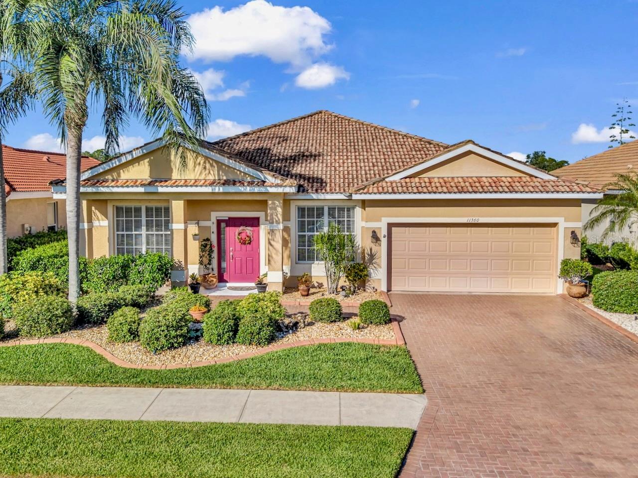 11360 Dancing River Dr, Venice, FL 34292