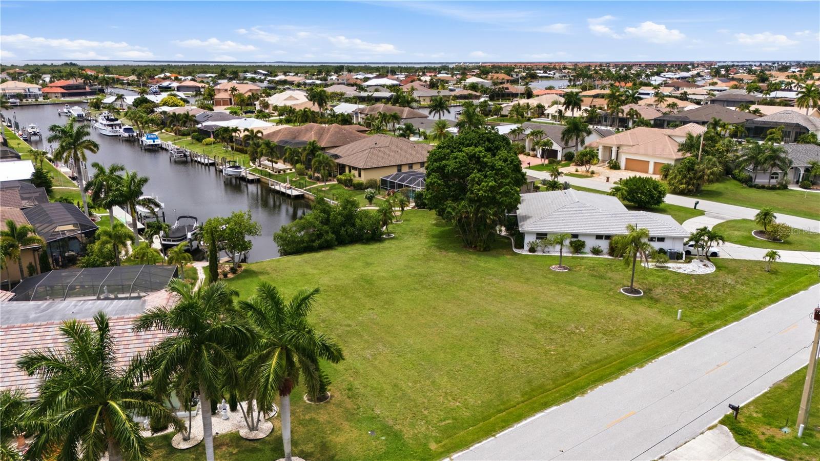 1121 Coronado Dr, Punta Gorda, FL 33950