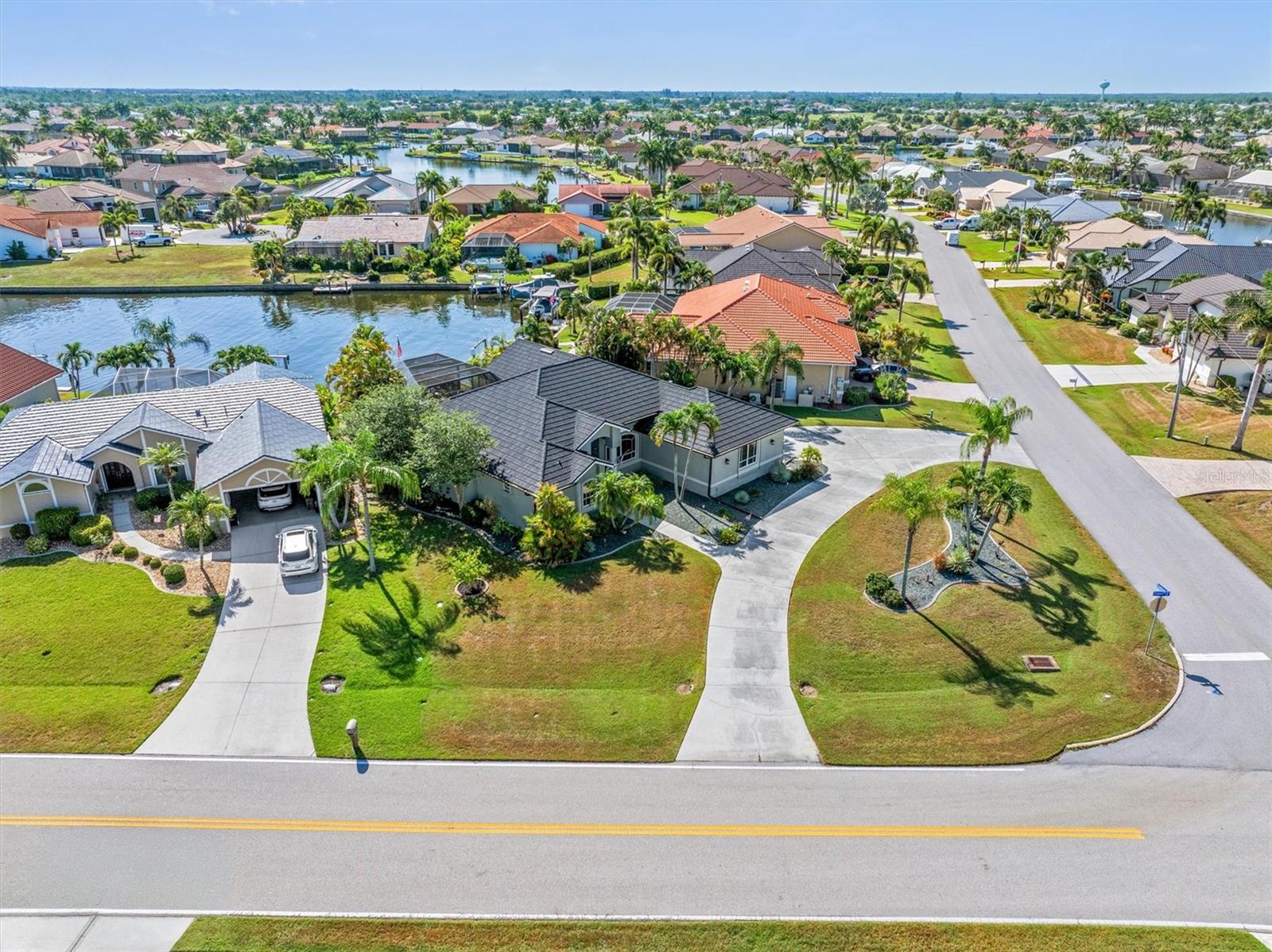 590 Toulouse Dr, Punta Gorda, FL 33950