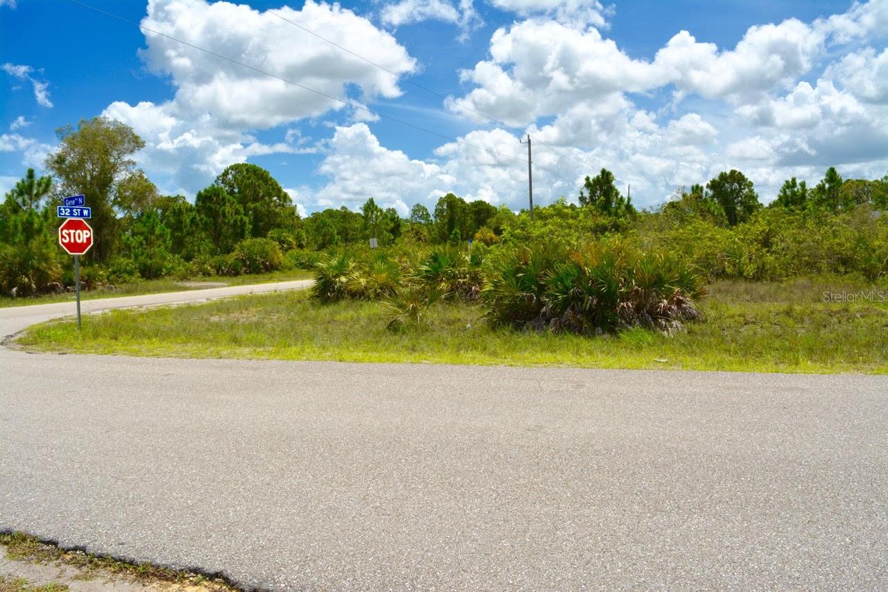 2922 Gene Ave N, Lehigh Acres, FL 33971