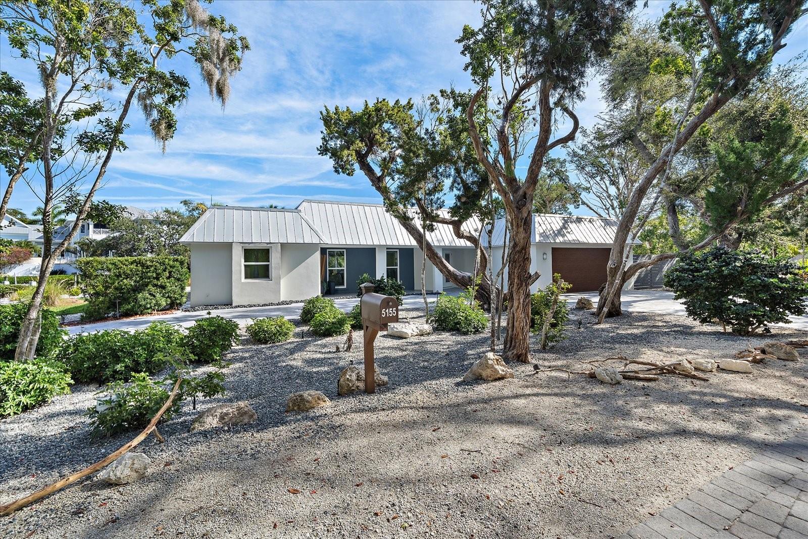 5155 Hidden Harbor Rd, Sarasota, FL 34242