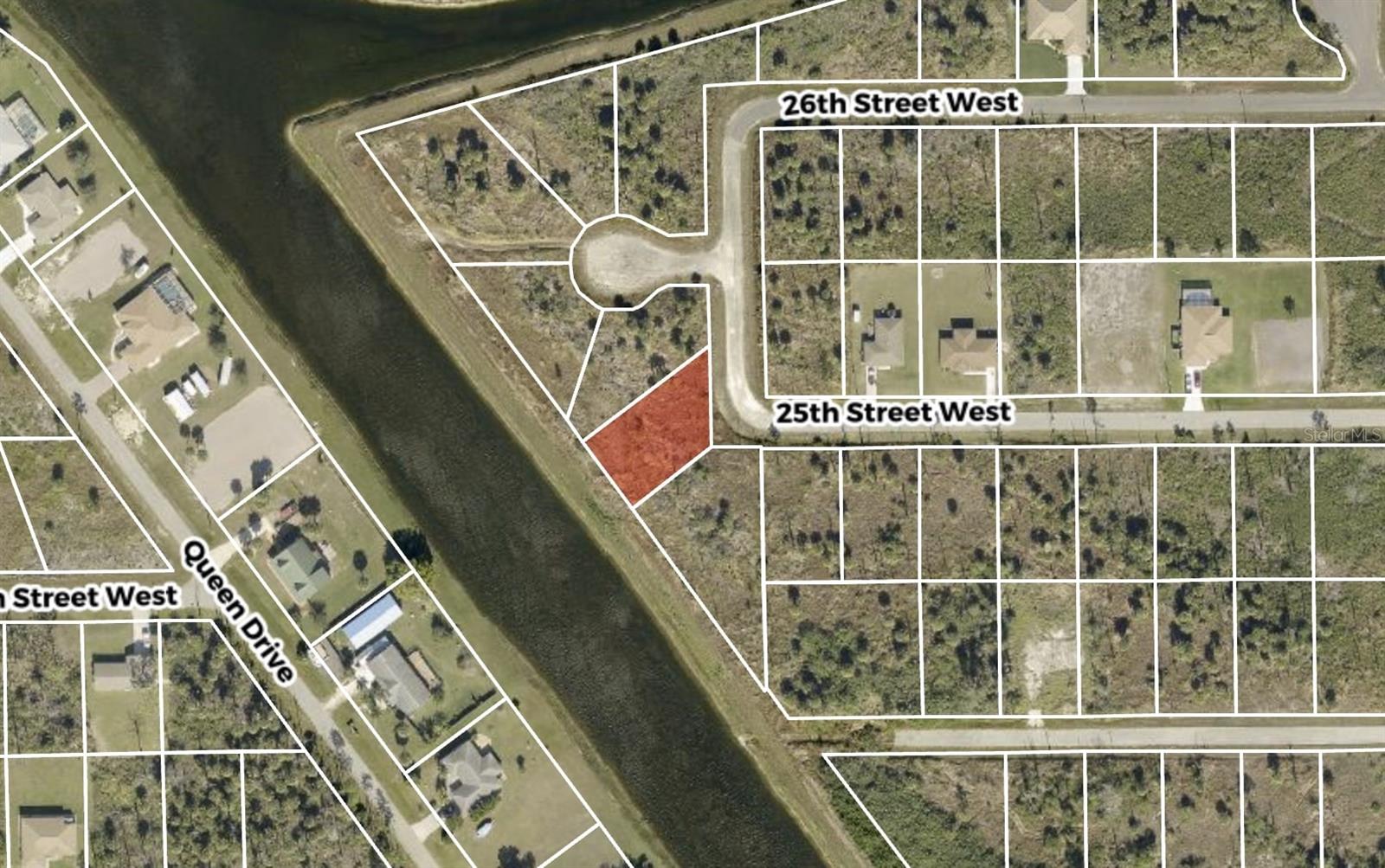 2501 Carlos Ave N, Lehigh Acres, FL 33971