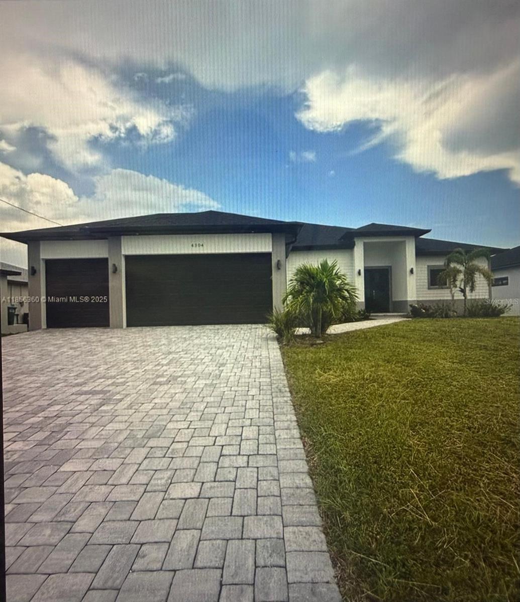 4304 Nw 27 Ln, Cape Coral, FL 33993