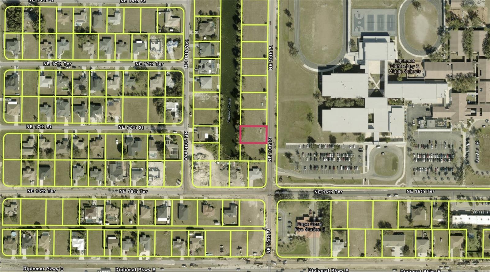 1628 Ne 10th Pl, Cape Coral, FL 33909