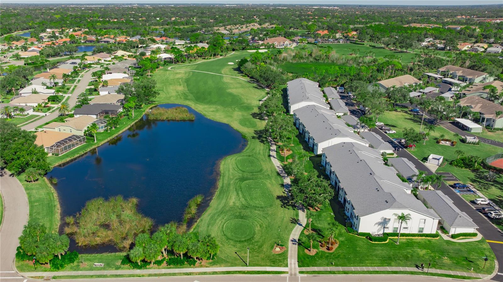 9490 High Gate Dr #2012, Sarasota, FL 34238