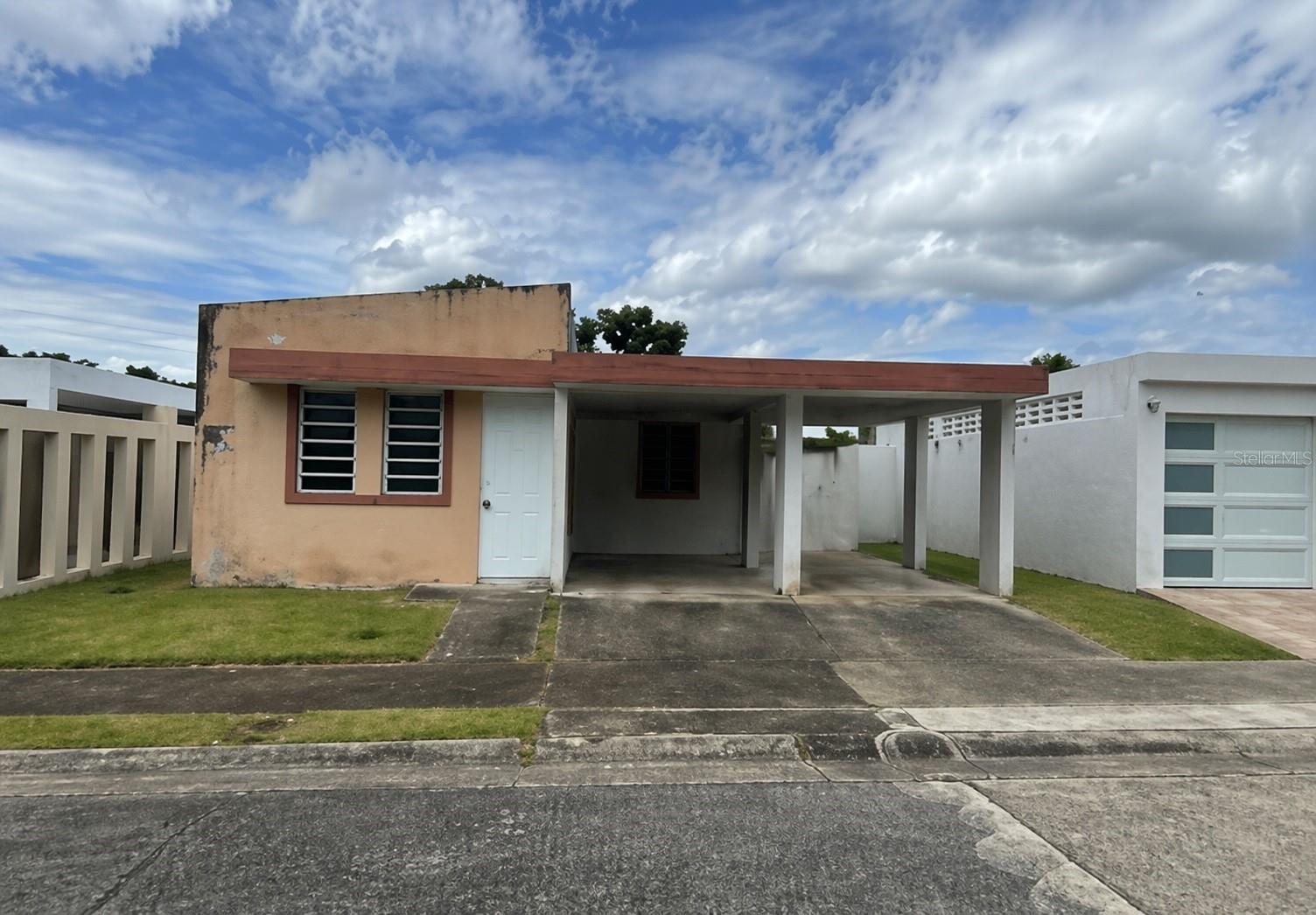 G 8 Angelitos, Caguas, PR 00727
