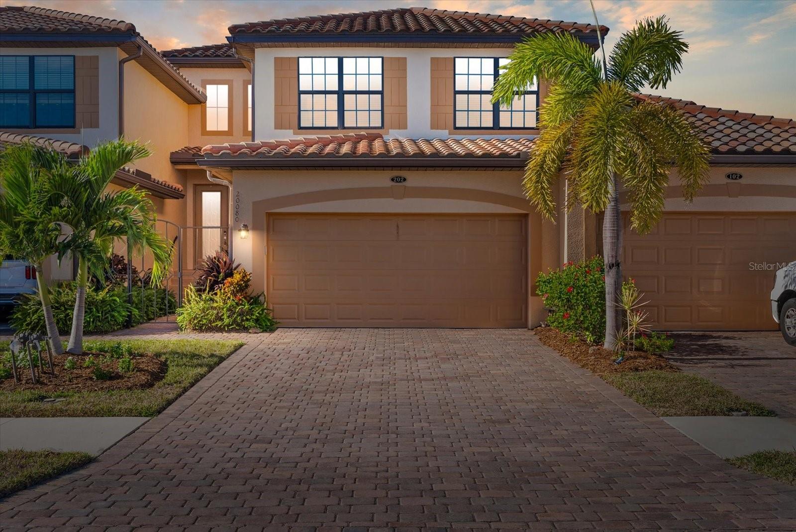 20110 Ragazza Cir #202, Venice, FL 34293