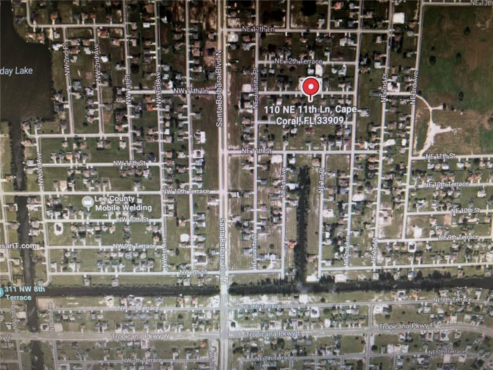 110 Ne 11th Ln, Cape Coral, FL 33909