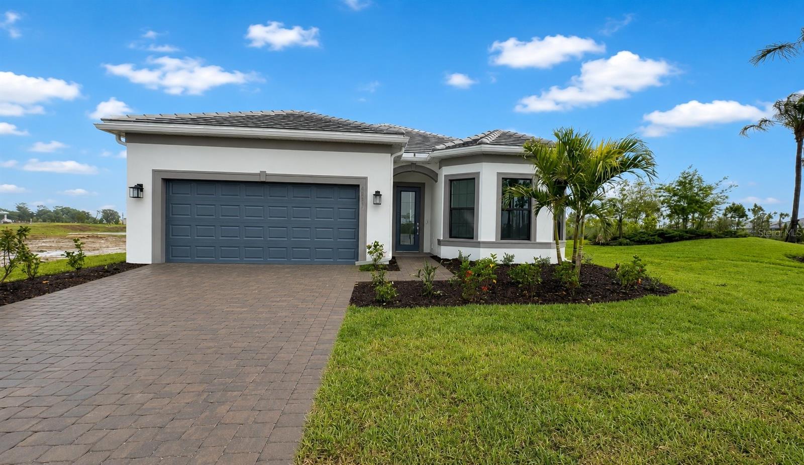 Bradenton, FL 34211