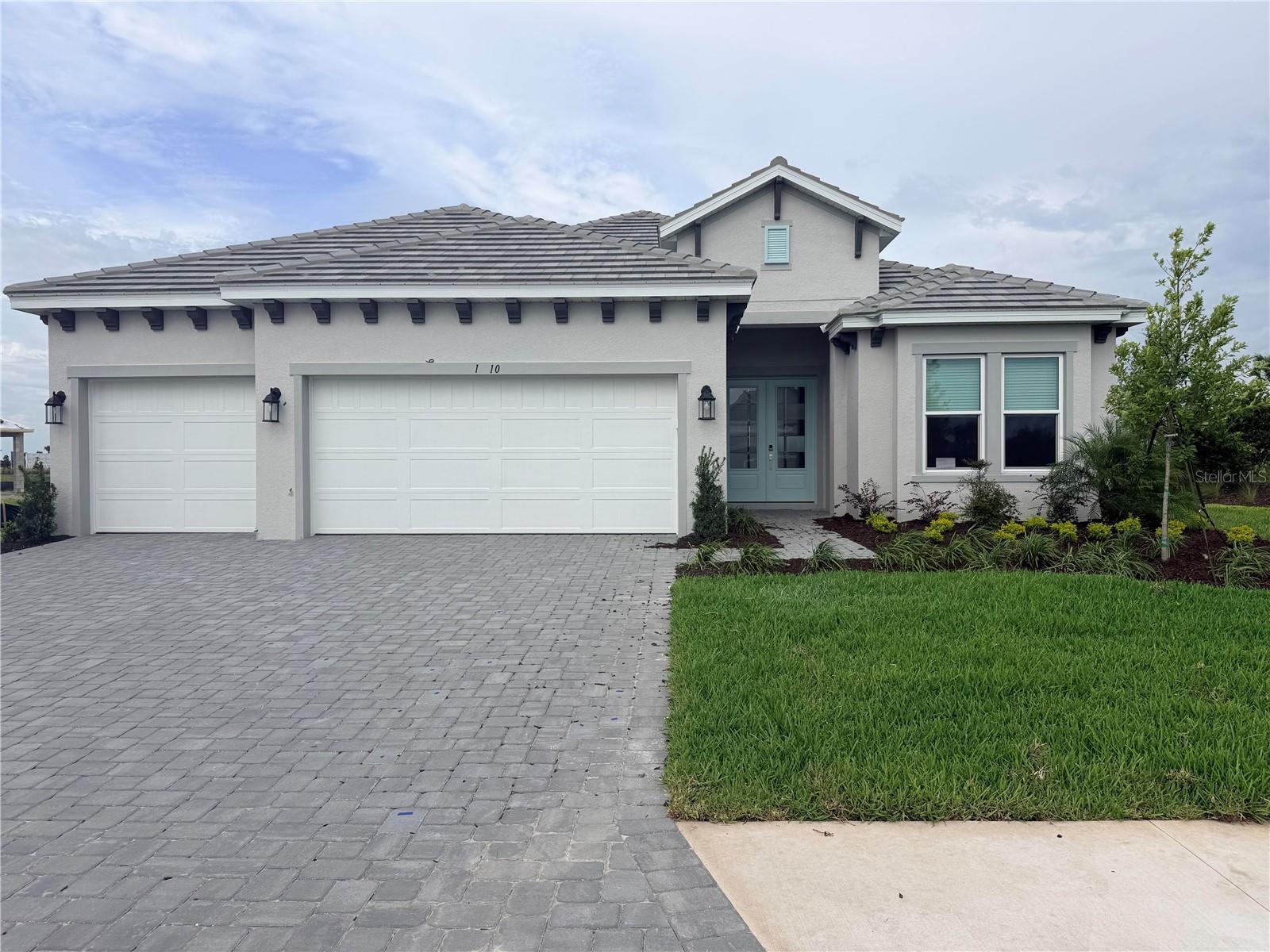 13610 Buchanan Dr, Palmetto, FL 34221