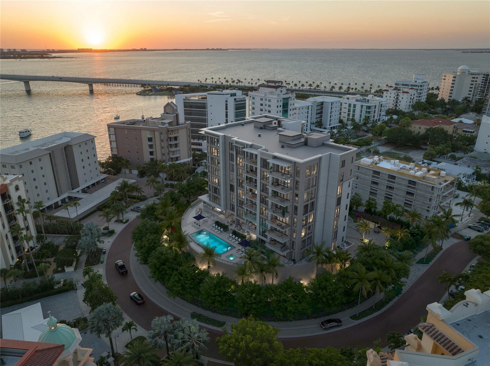 325 Golden Gate Pt #502, Sarasota, FL 34236