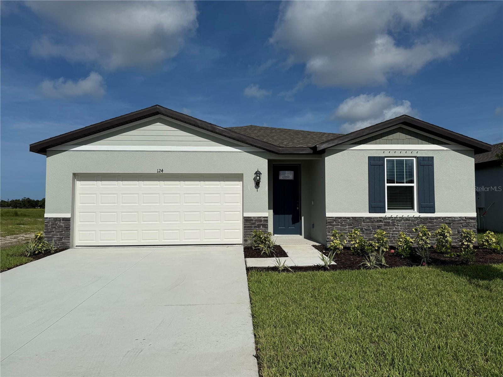 124 Blue Beach St, Nokomis, FL 34275
