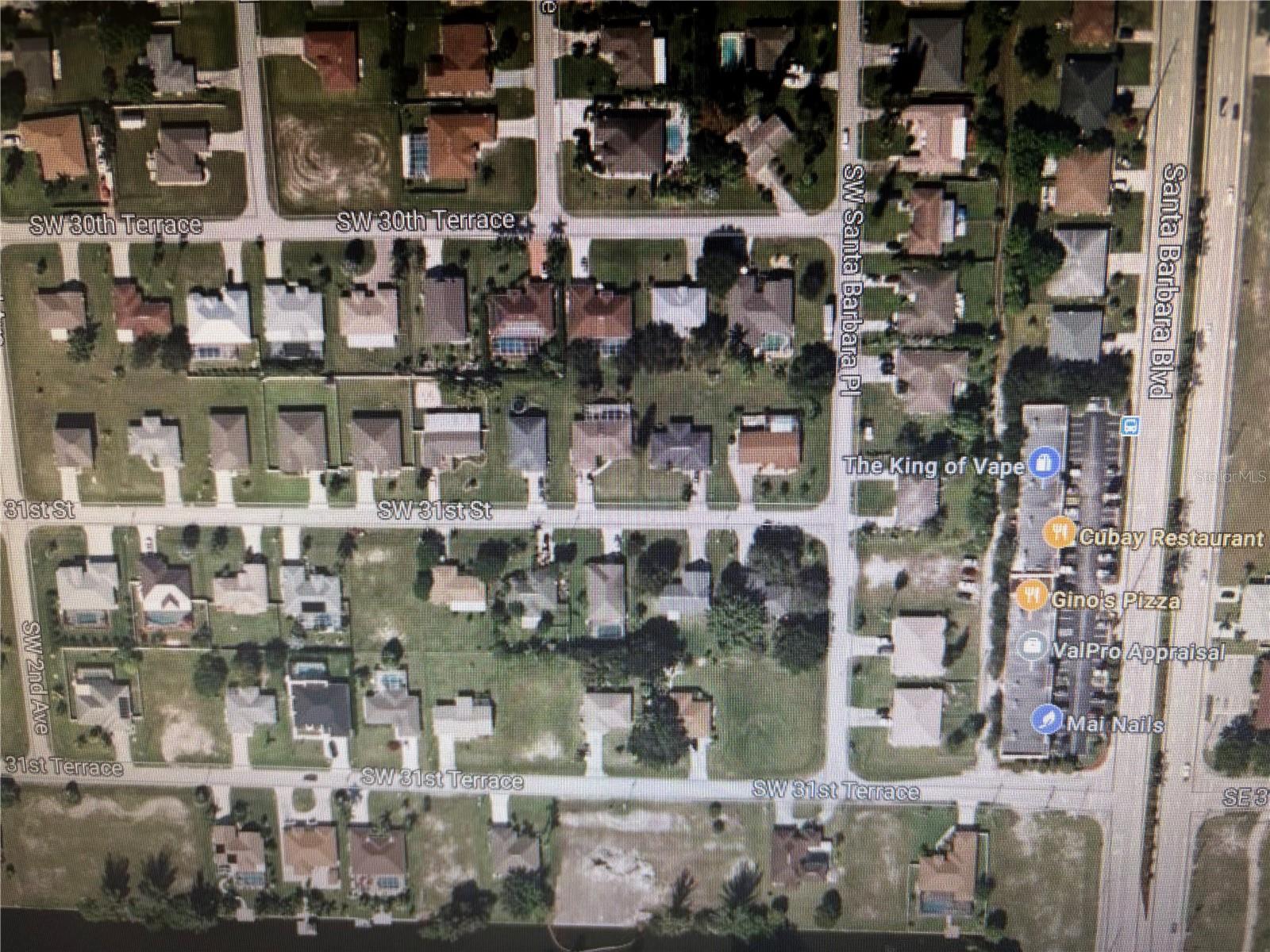 127 Sw 31st Ter, Cape Coral, FL 33914