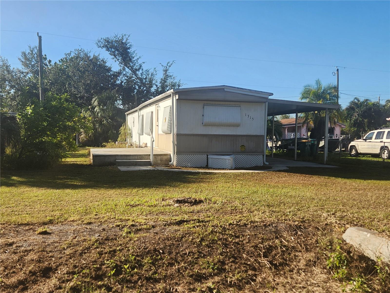 1315 Hickory Ave, Punta Gorda, FL 33950