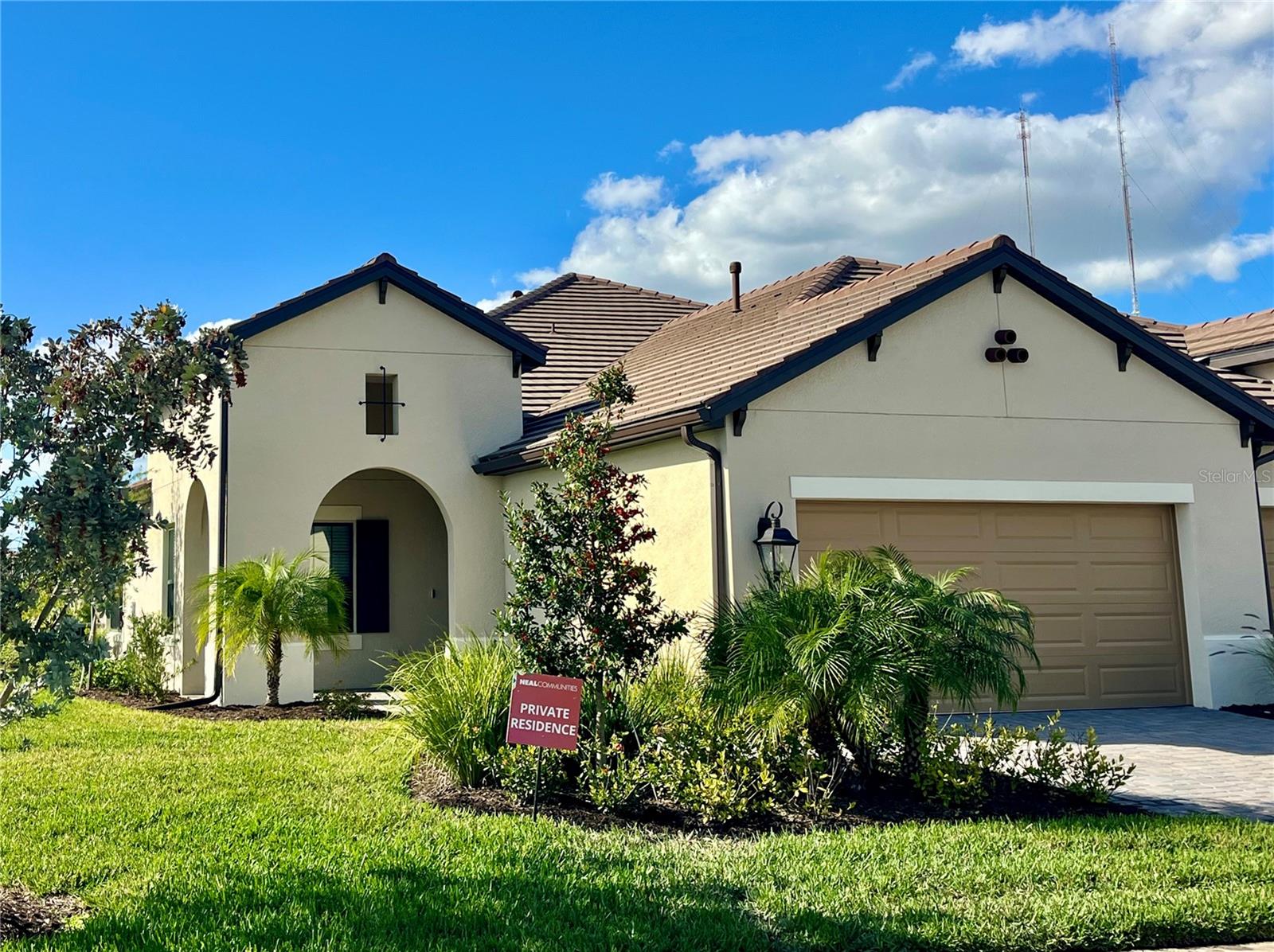 125 Corserra Dr, Nokomis, FL 34275