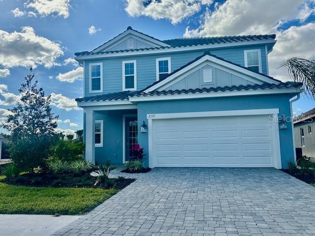 2525 Star Apple Way, Sarasota, FL 34240