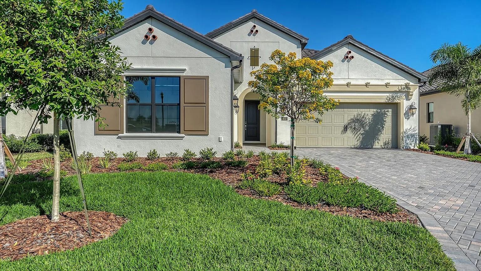 452 Bocelli Dr, Nokomis, FL 34275