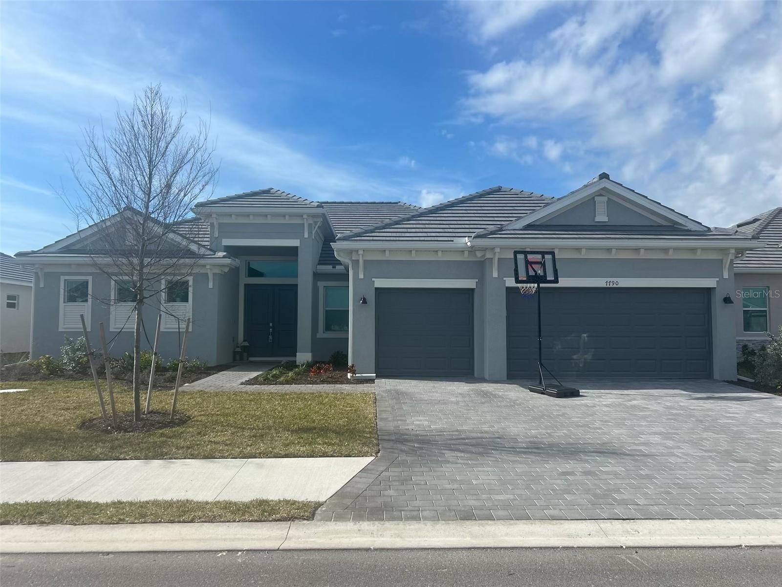 7790 Lakes Edge Ln, Port Charlotte, FL 33981