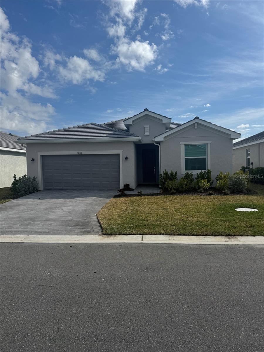 7833 Lakes Edge Ln, Port Charlotte, FL 33981