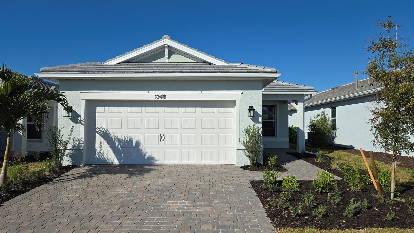 10418 Abaco Falls Dr, Englewood, FL 34223