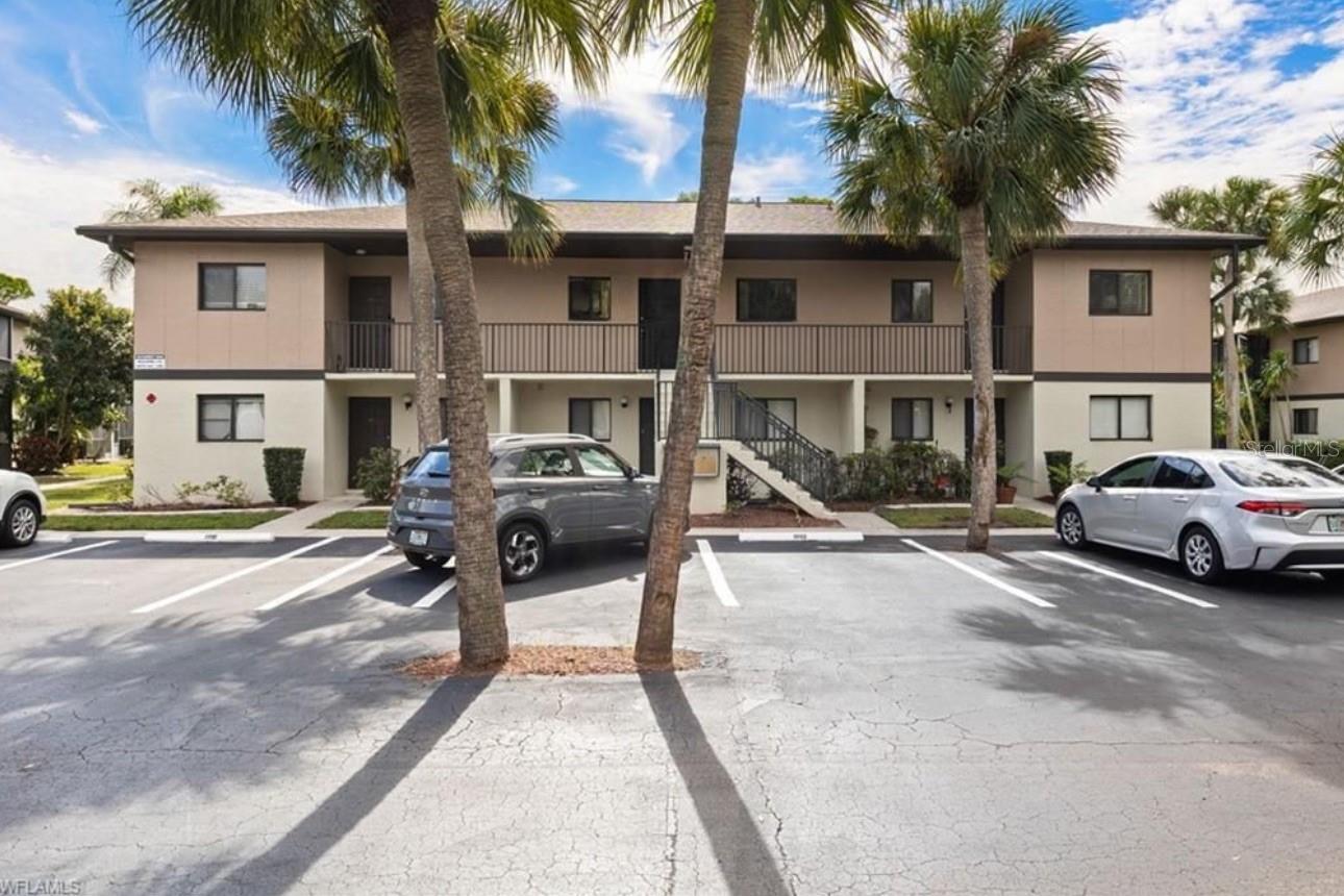 1231 Barrett Rd #1005, North Fort Myers, FL 33903