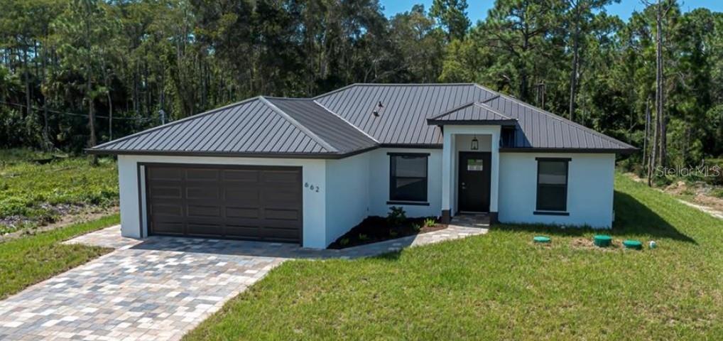662 Foxchase Dr, Lehigh Acres, FL 33974