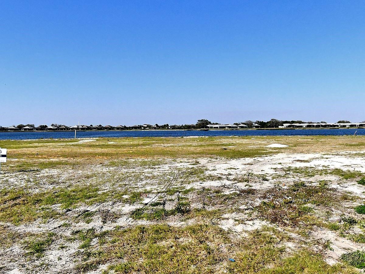 7947 Waterbend Trl, Sarasota, FL 34240