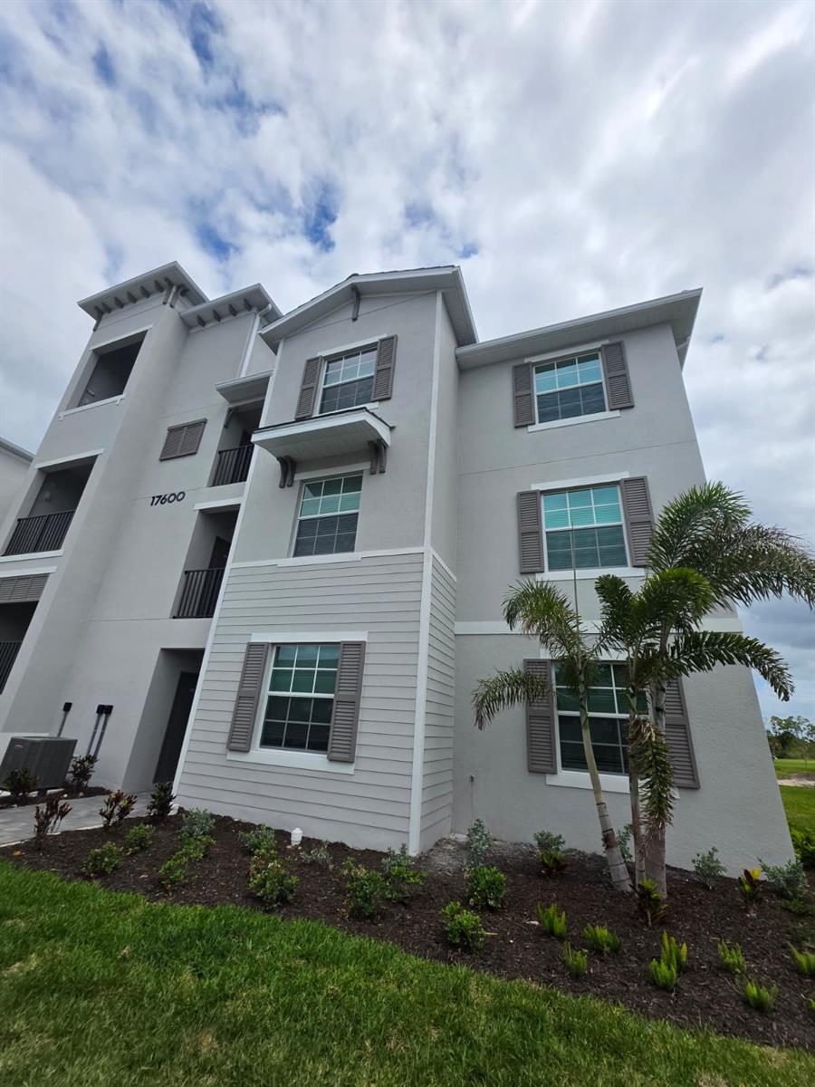 17600 Opal Sand Dr #306, Venice, FL 34293