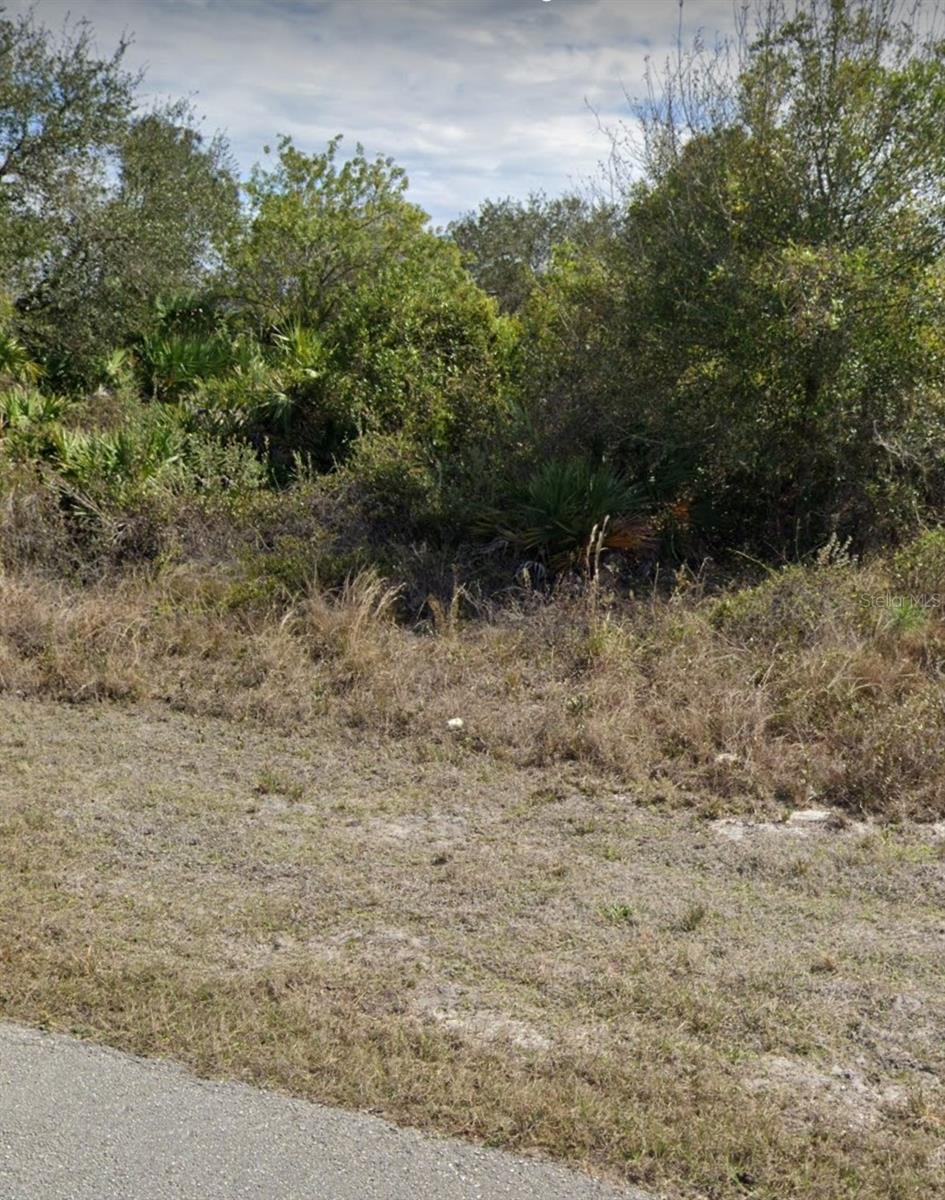 2507 33rd St Sw, Lehigh Acres, FL 33976