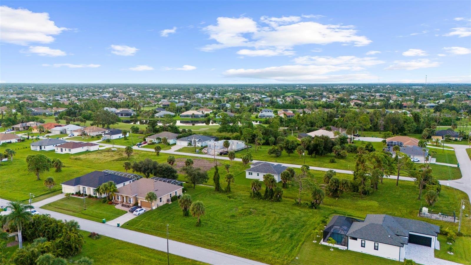 70 Tee View Rd, Rotonda West, FL 33947