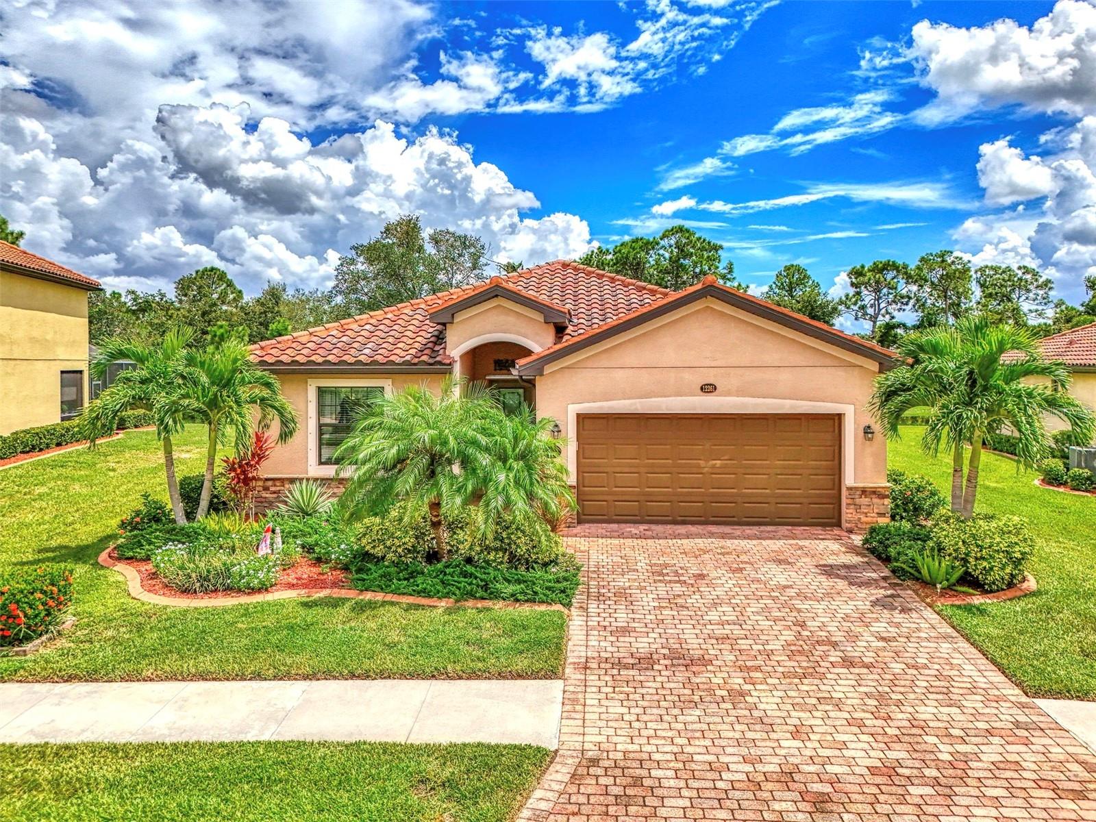 12261 Canavese Ln, Venice, FL 34293
