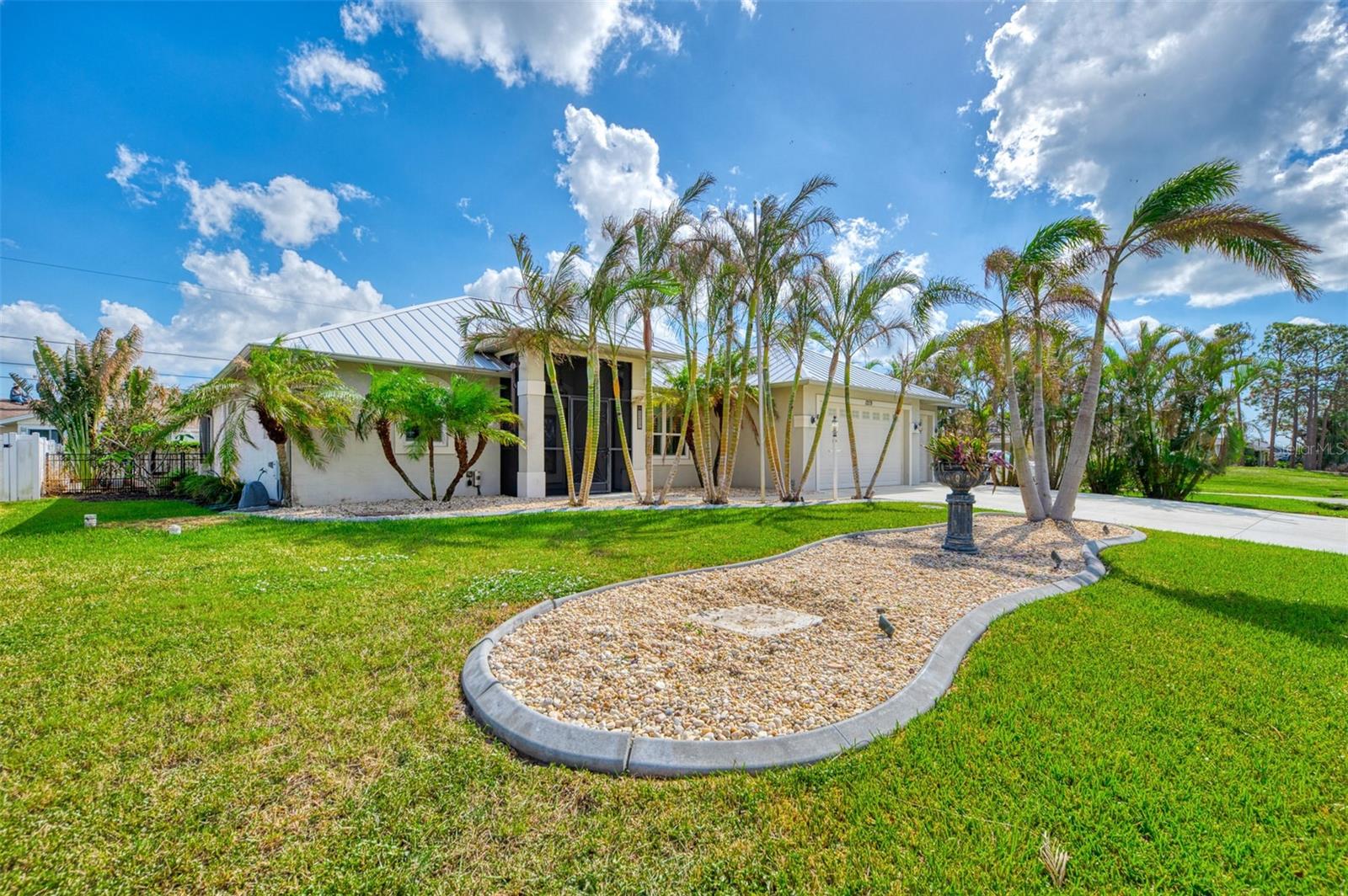 1219 Nantucket Rd, Venice, FL 34293