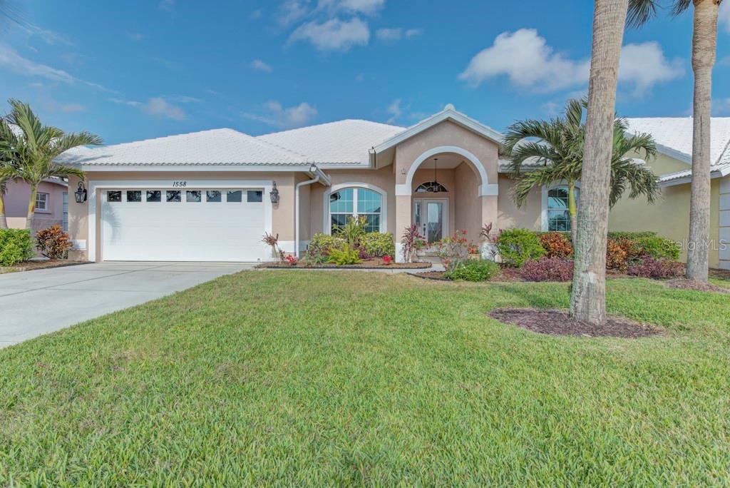 1558 Belfry Dr, Venice, FL 34292