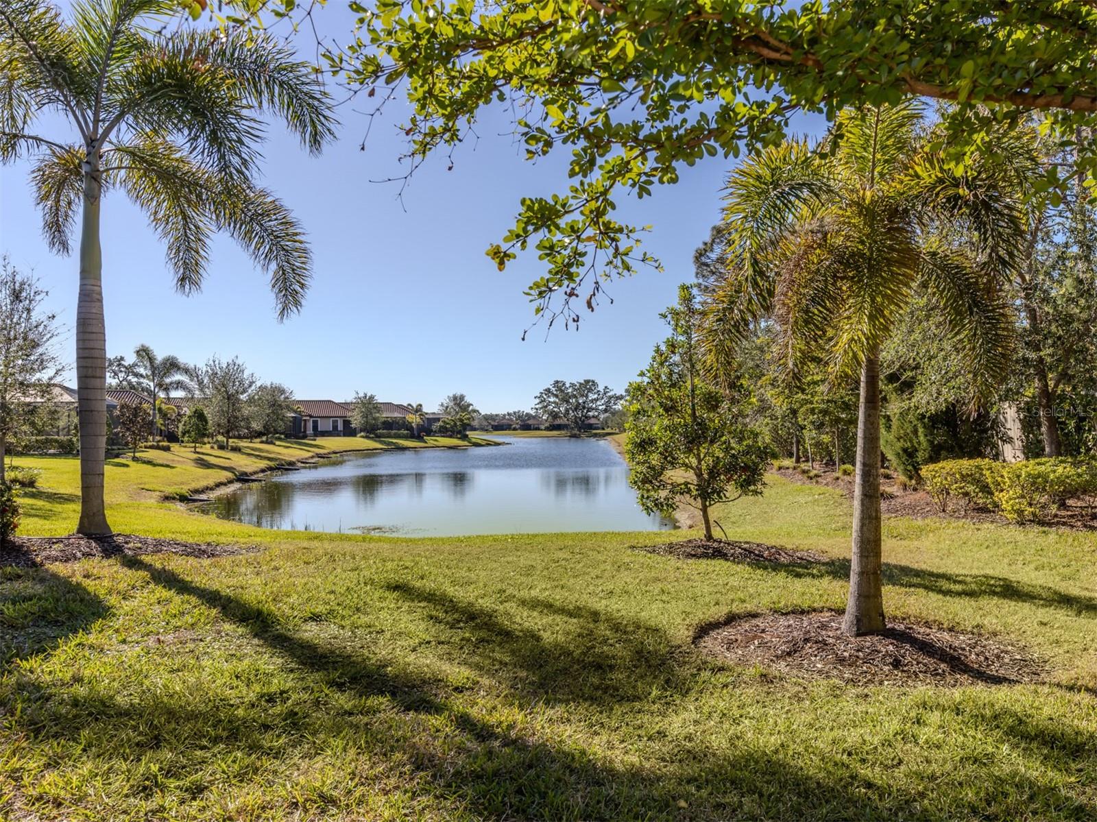 5733 Semolino St, Nokomis, FL 34275