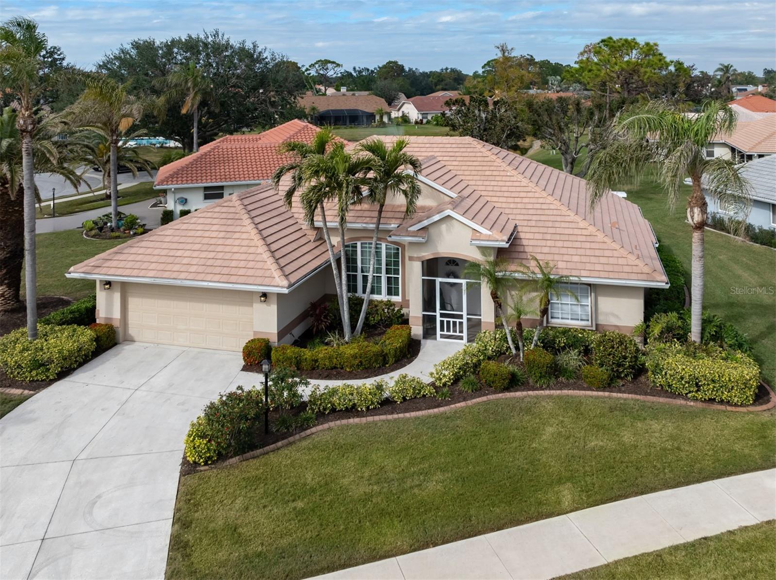 5045 Whitestone Dr, Venice, FL 34293