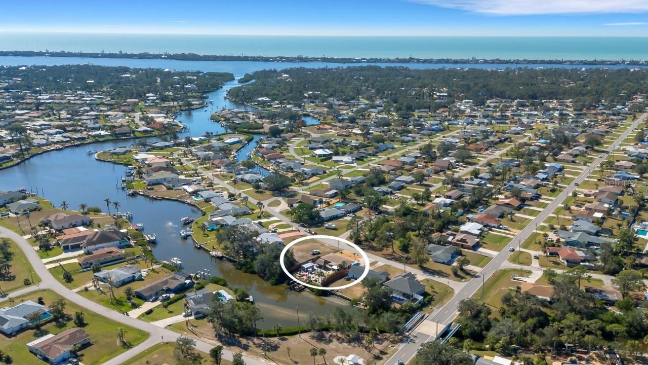 1985 Fairview Dr, Englewood, FL 34223