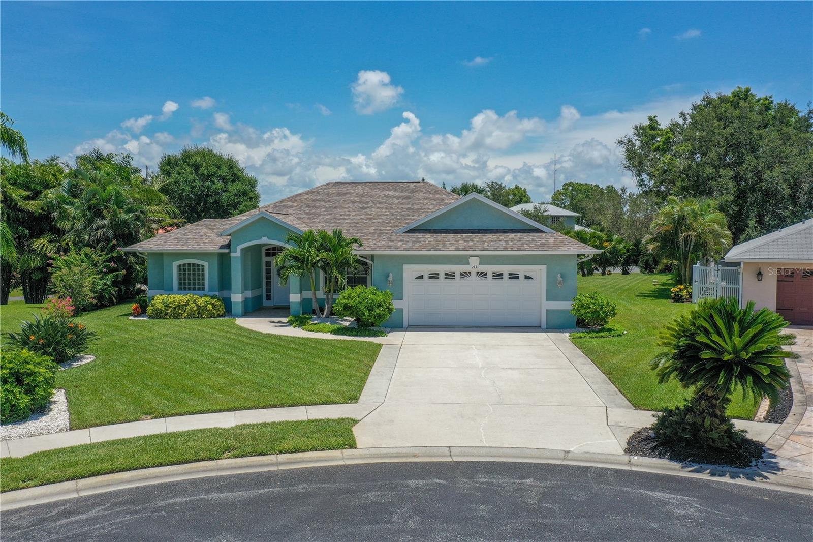 213 Bayside Ct, Nokomis, FL 34275