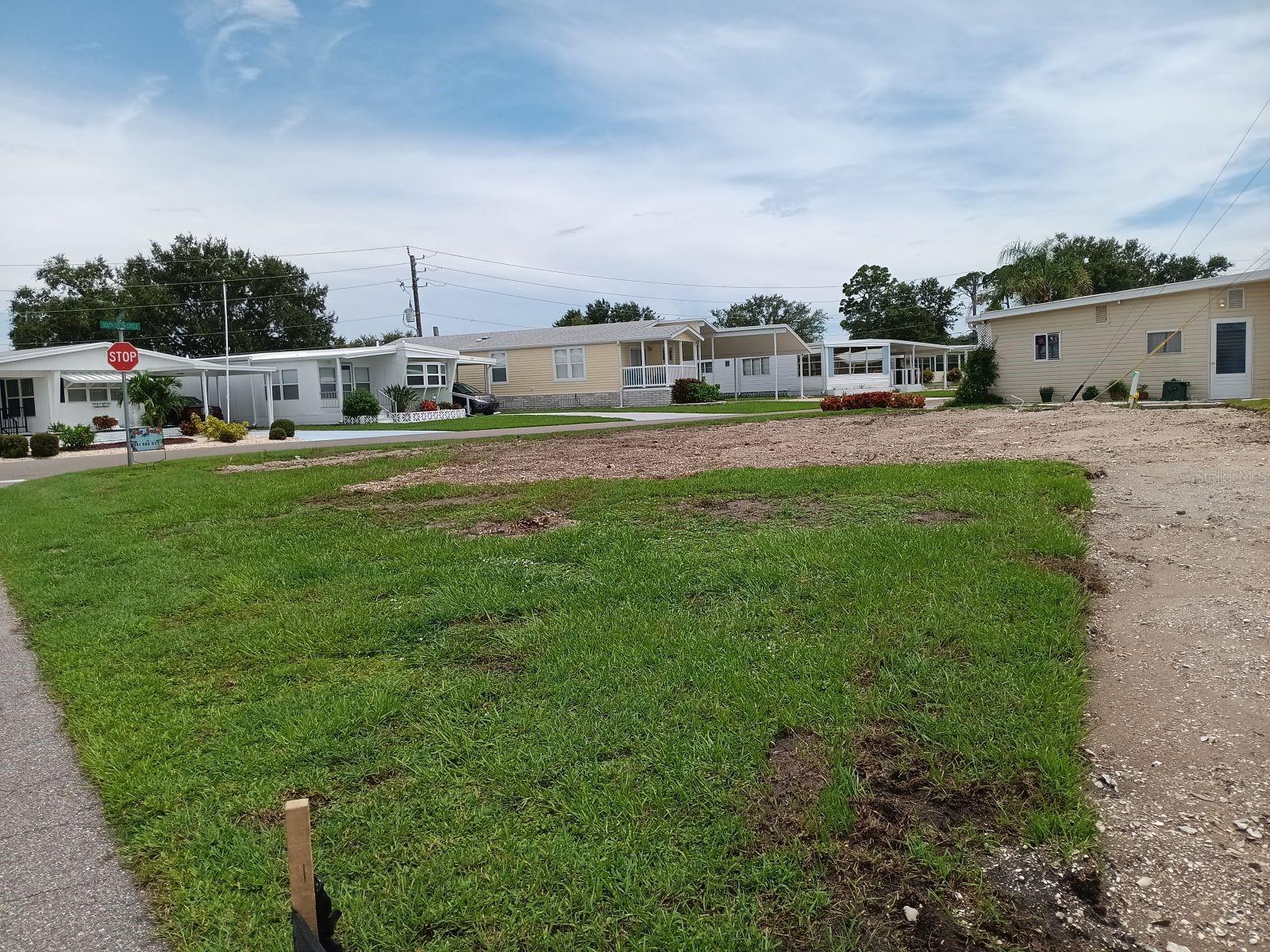 825 Carefree, Venice, FL 34285