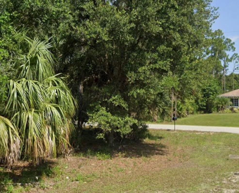 Nagorsky Ave, North Port, FL 34288