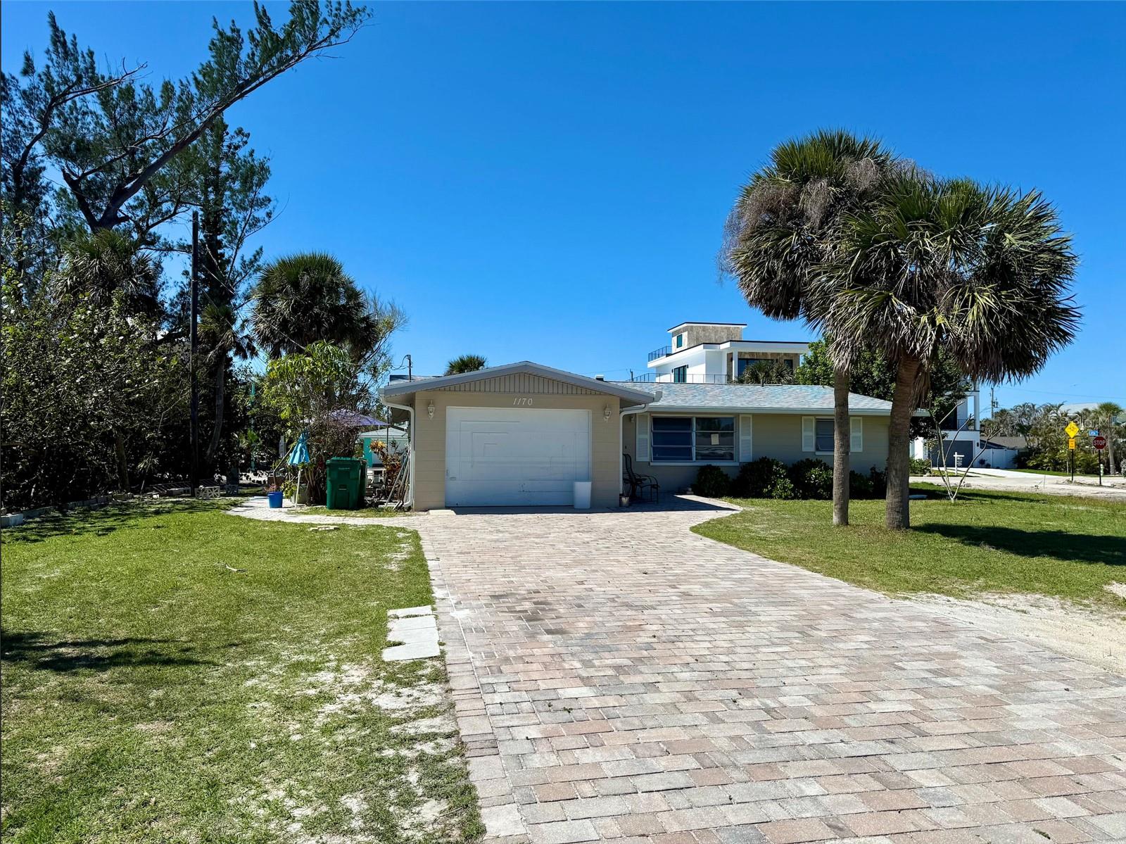 1170 Little Ct, Englewood, FL 34223