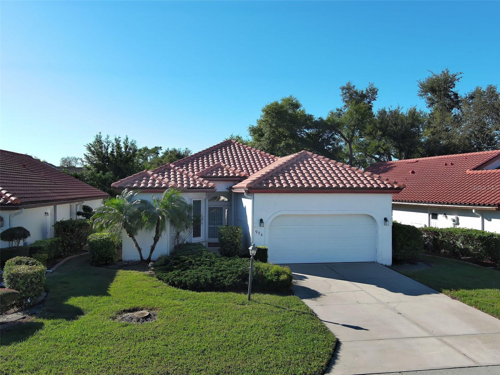 904 Harbor Town Dr, Venice, FL 34292