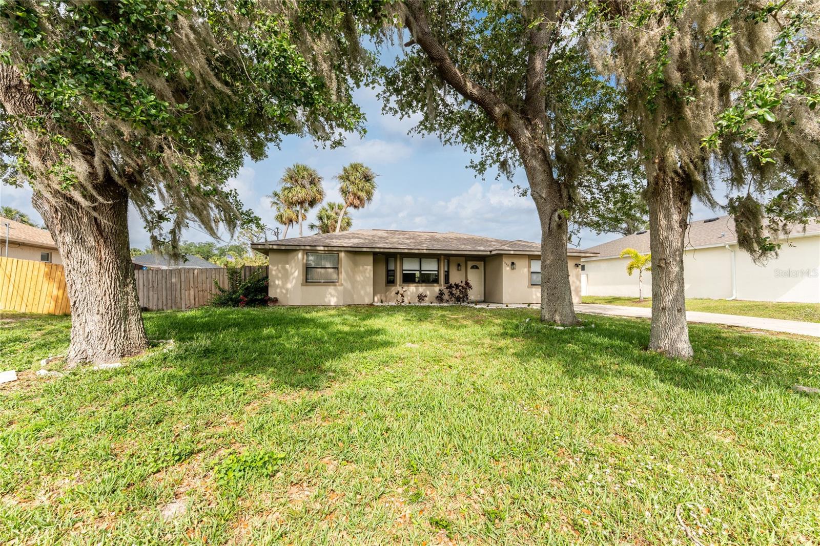1609 Kirkwood St, North Port, FL 34288