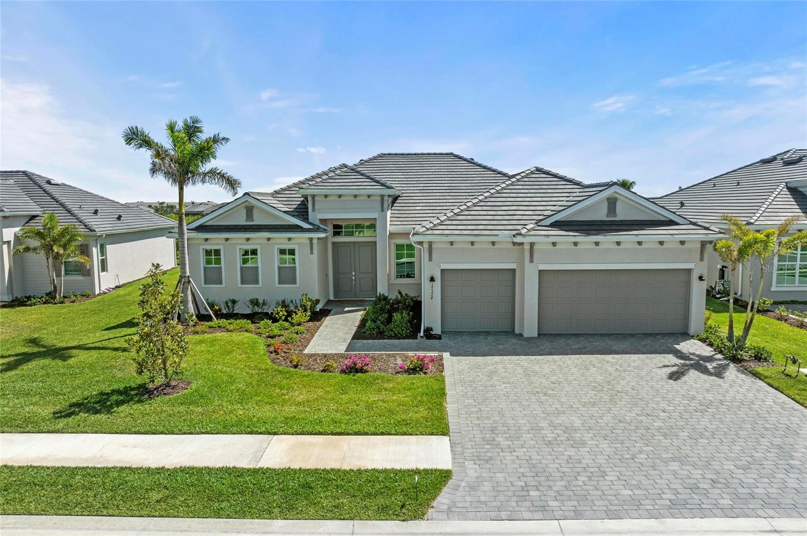 17324 Sandpearl Rd, Venice, FL 34293