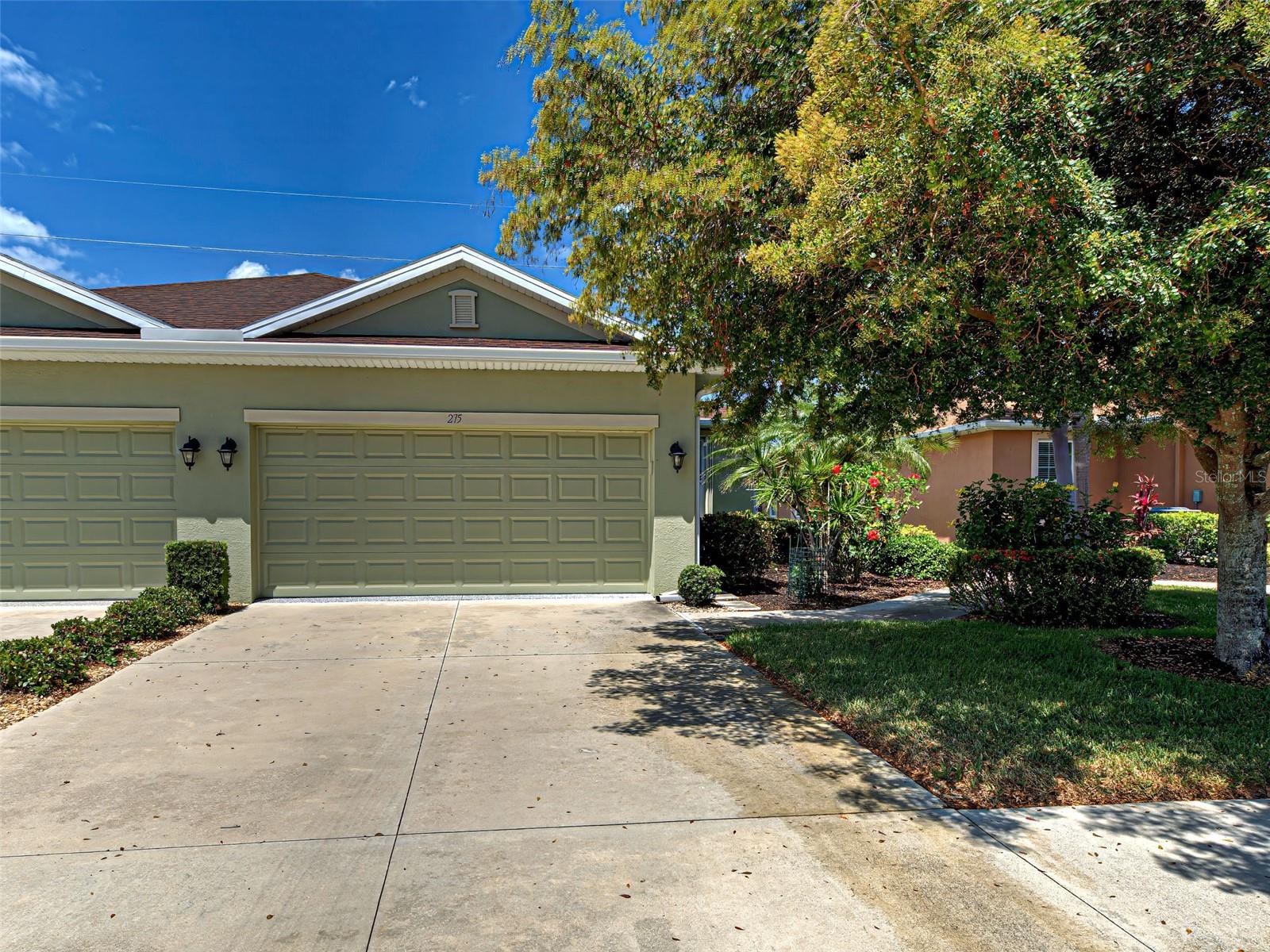 275 Capulet Dr, Venice, FL 34292
